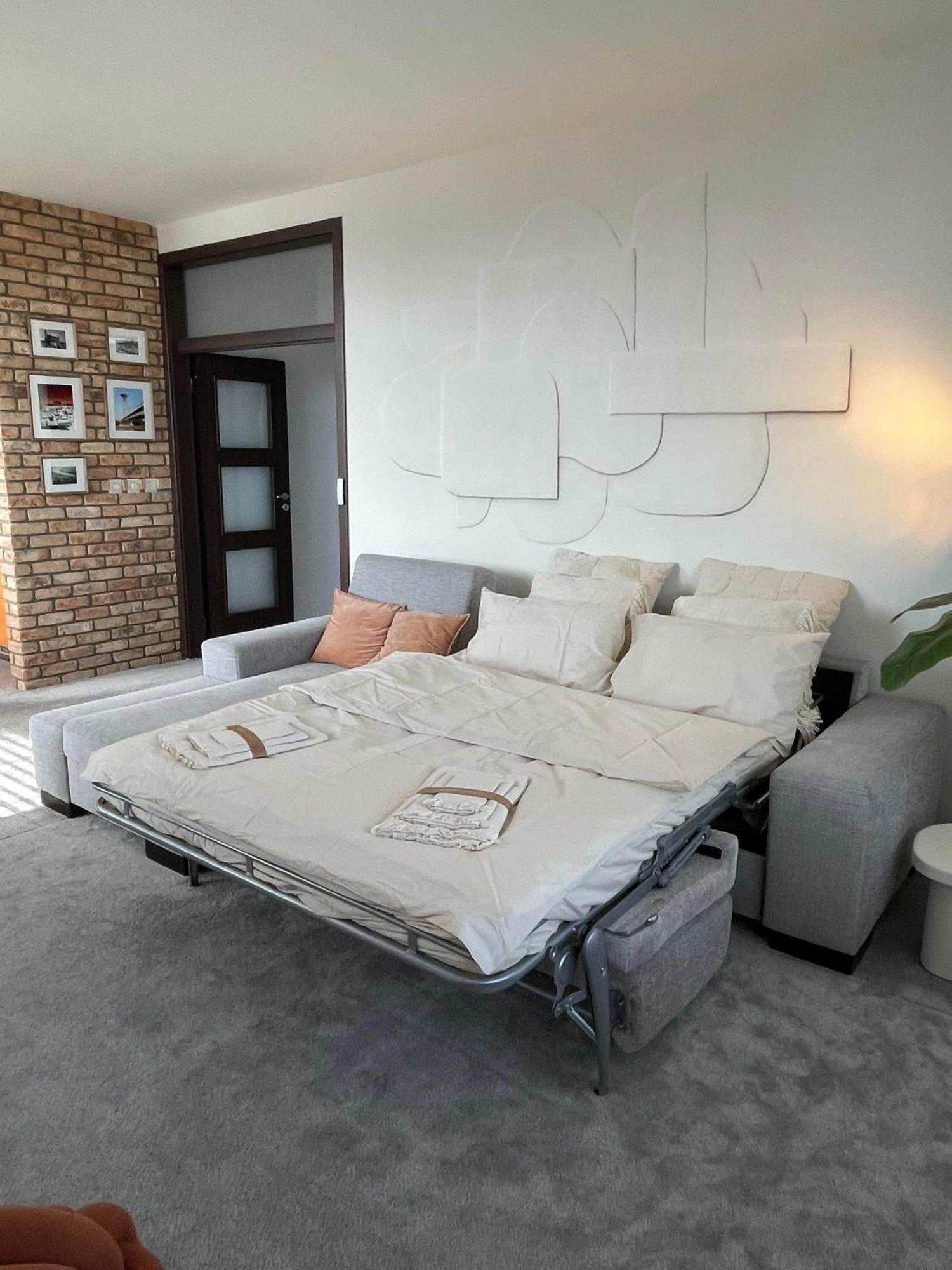 Panorama View Design Apt In Old Town - Free Parking Pressburg Exterior foto