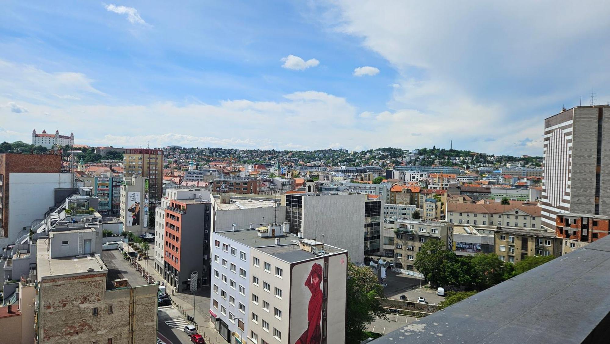 Panorama View Design Apt In Old Town - Free Parking Pressburg Exterior foto
